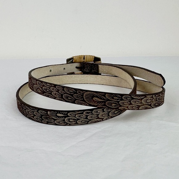 Chico's Vintage Metallic Feather Brown Leather Belt - Picture 3 of 7